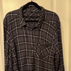 Torrid Lizzie Softest Flannel Shirt Charcoal Plaid Size 4